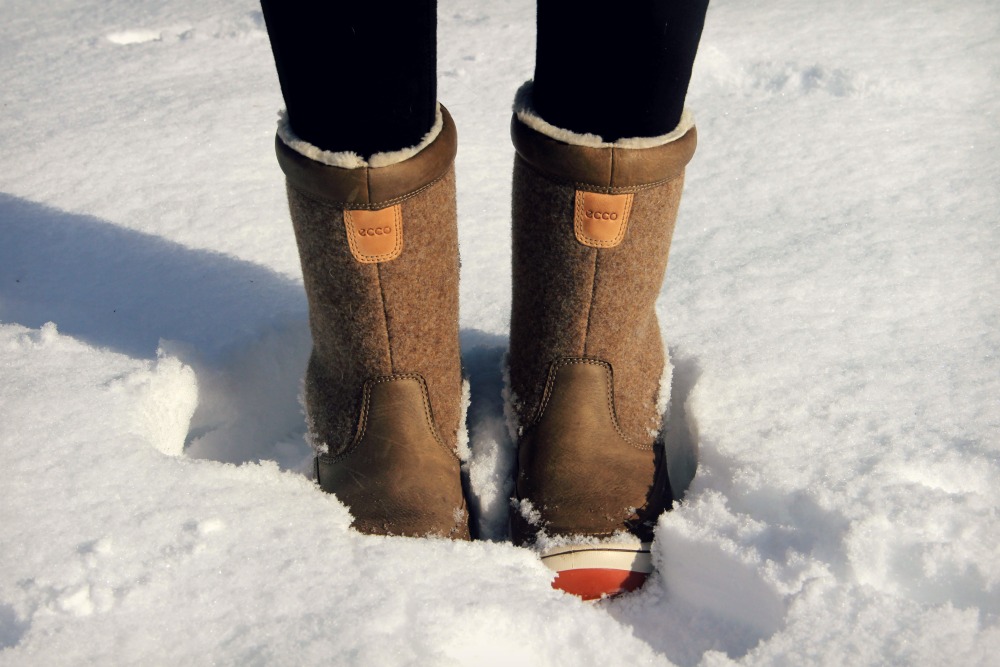 ecco women's trace zip snow boot